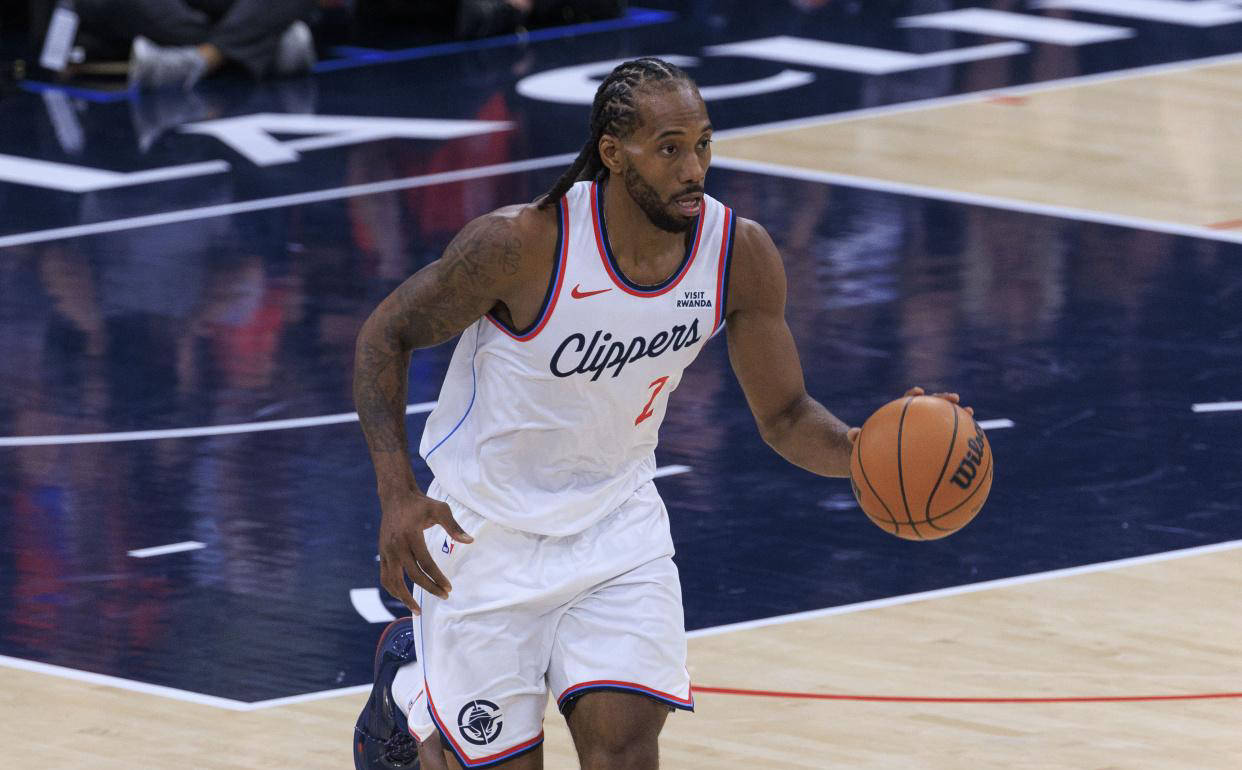 太阳横扫辽宁队，伦纳德统治全场