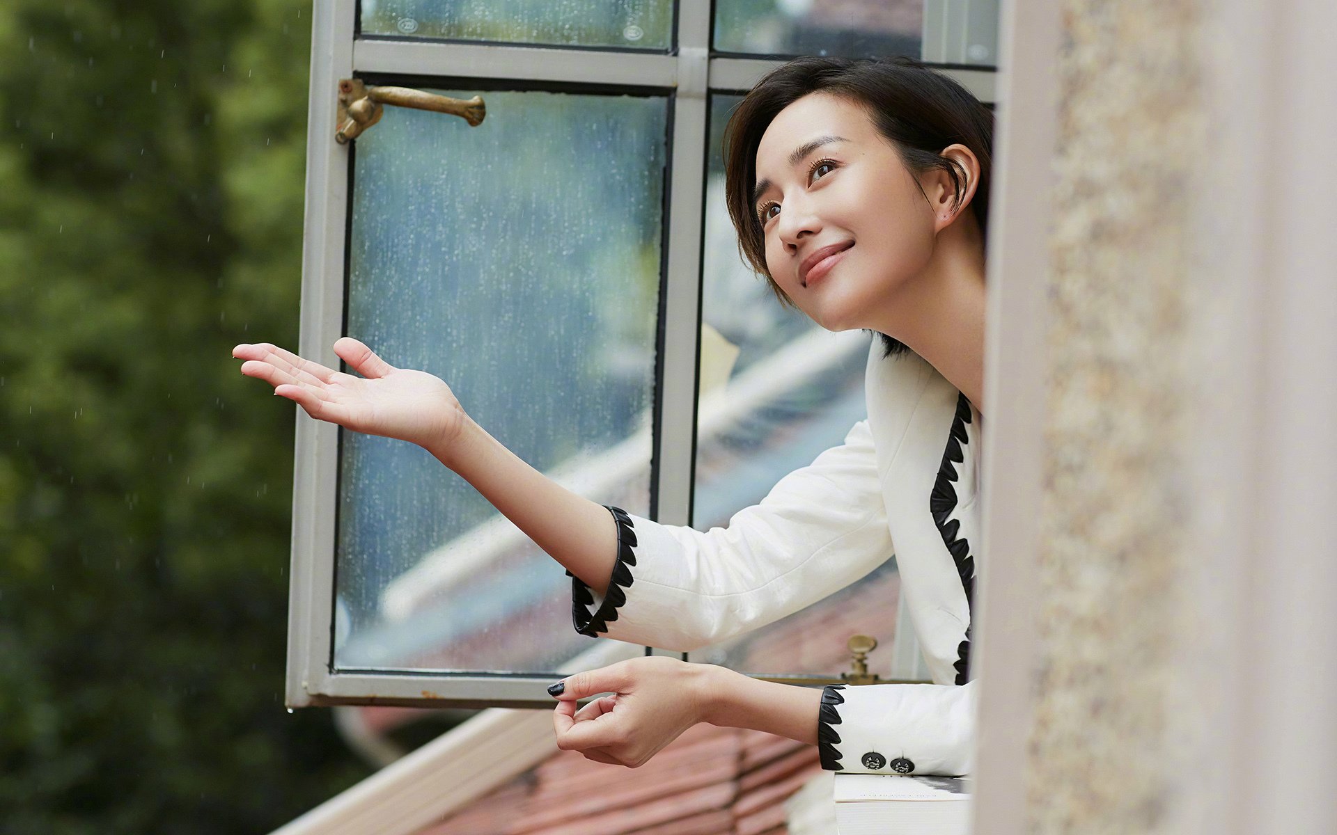 开云体育官网-当篮球成为代码，哈利伯顿如何用一次绝杀书写美学