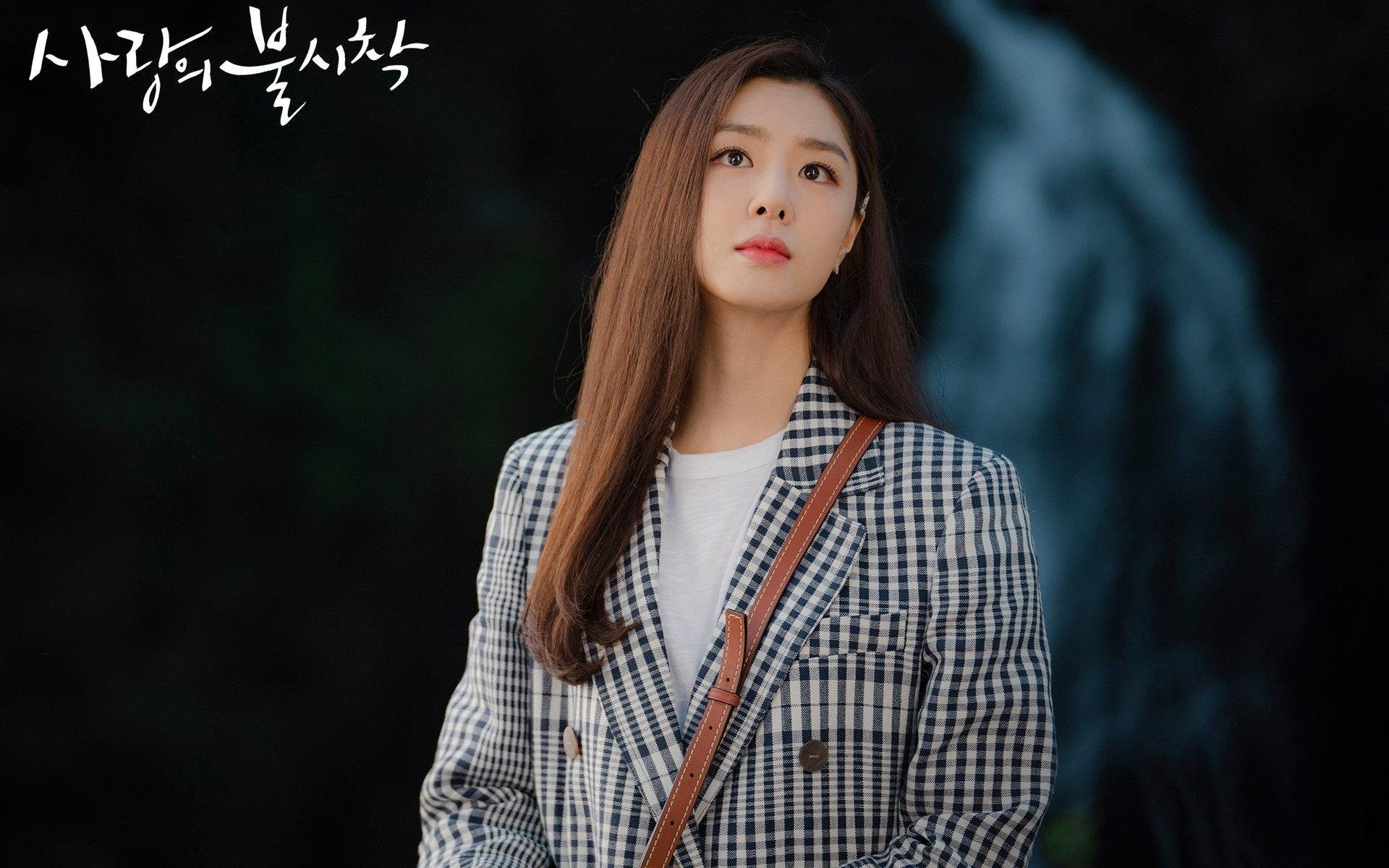 开云体育APP下载-撕裂休城防线的黑色闪电，当福克斯成为猛龙的攻防转换核心