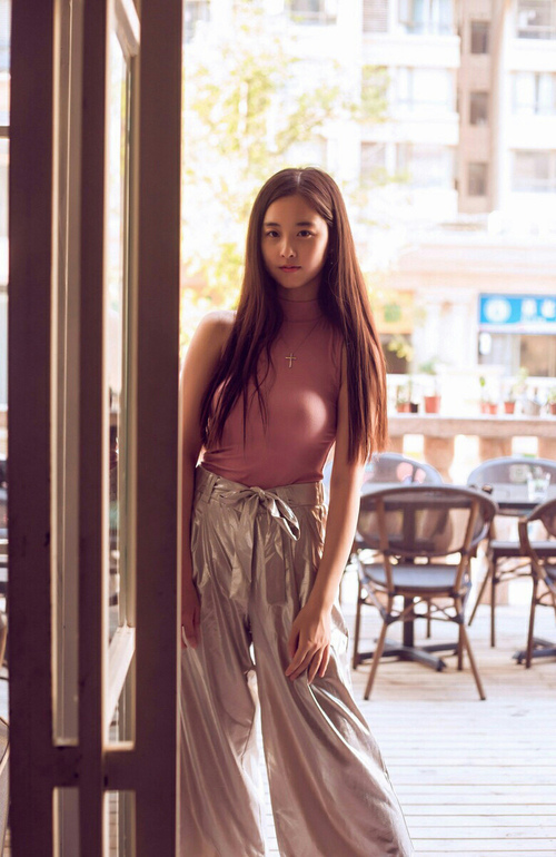 开云体育平台APP-当足球遭遇篮球灵魂，莱万末节狂飙撕裂土耳其防线