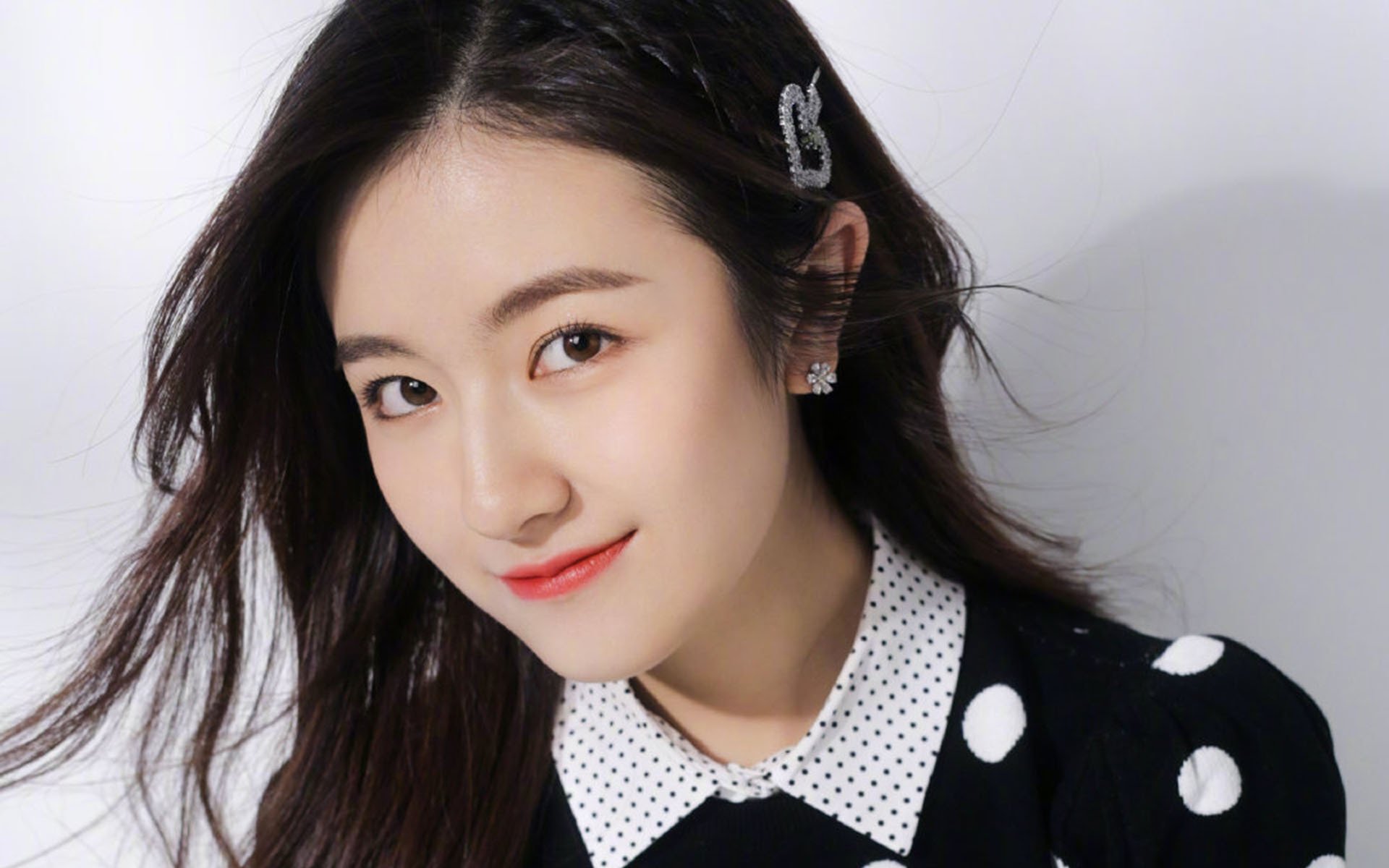 开云体育app-从嘘声到喝彩，克瓦拉茨赫利亚在新世界完成沉默救赎